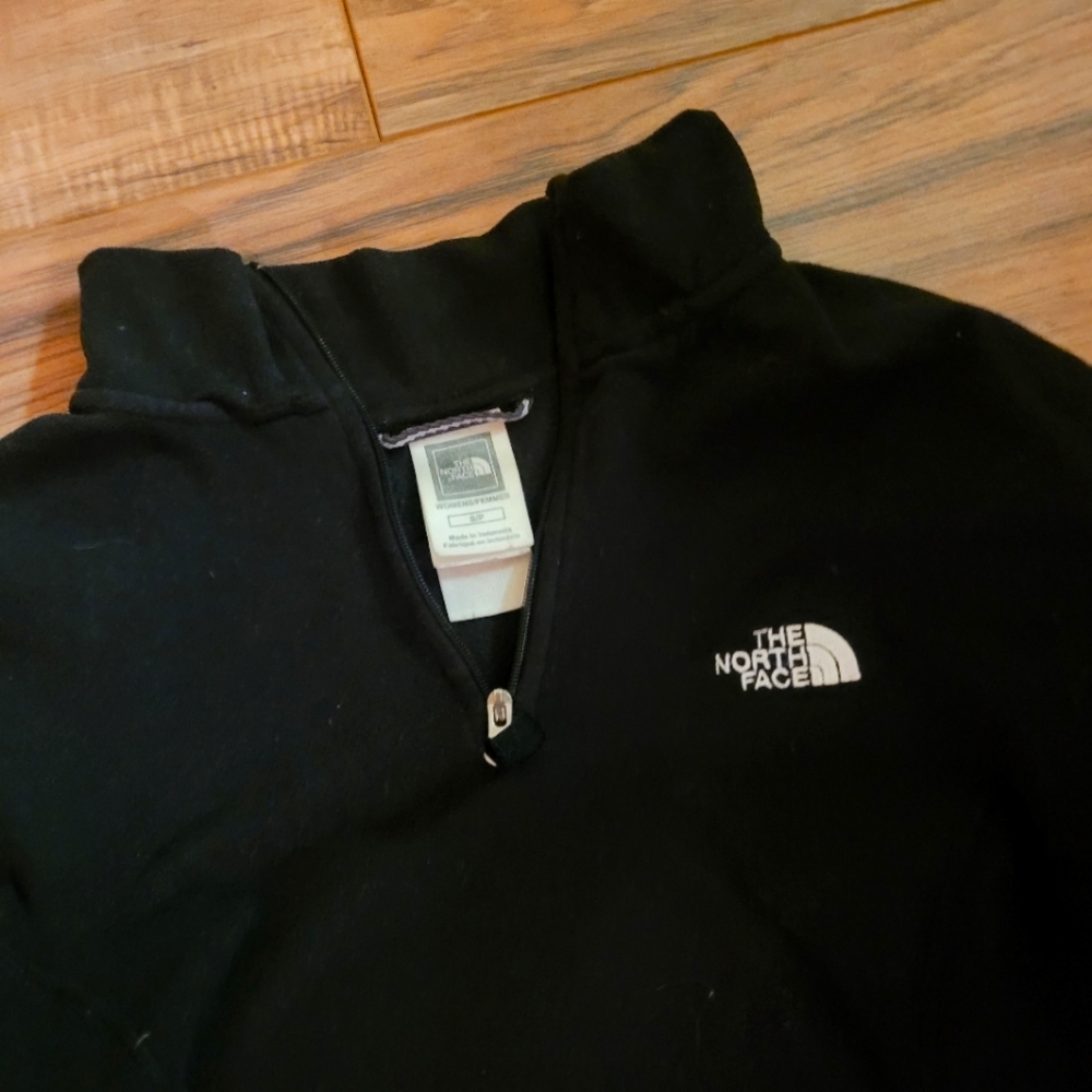 Northface small fleece black 1/4 zip